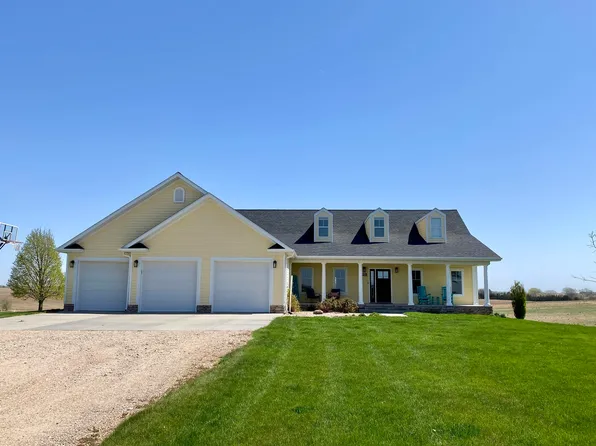 1125 W 102nd Street Pl, Kearney, NE 68845