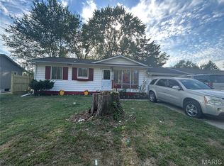 808 Saint Thomas Ln, Cahokia, IL