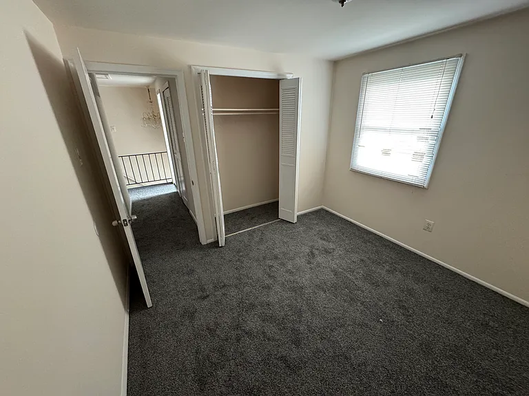 9924 Mallard Dr — Photo 2