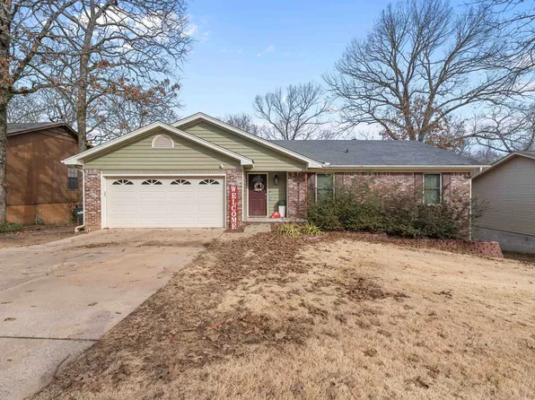65 Creekwood Dr, Jacksonville, AR 72076