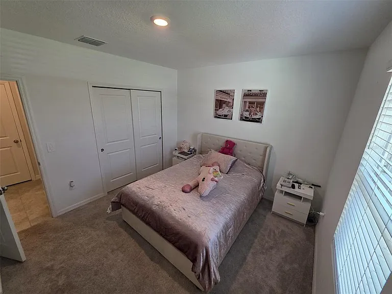 559 Wayland Dr — Photo 11
