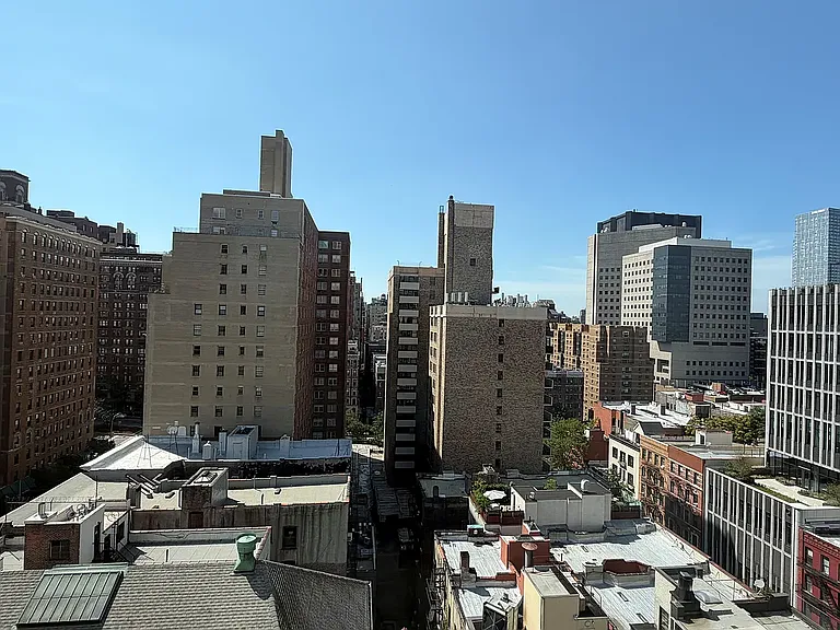 1500 Lexington Ave #17Q — Photo 14