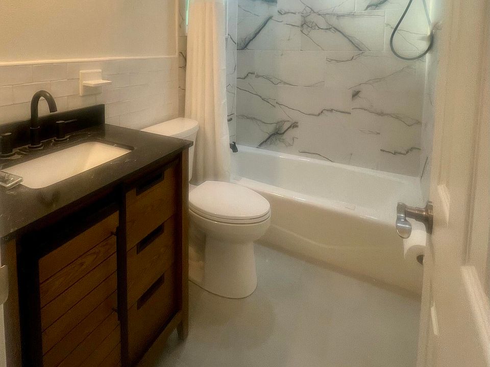1st image of 351 Taylor Ave #351E4
