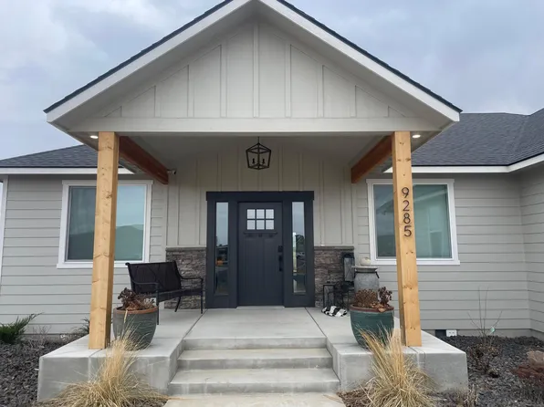 9285 Castlewood Dr SE, Moses Lake, WA 98837