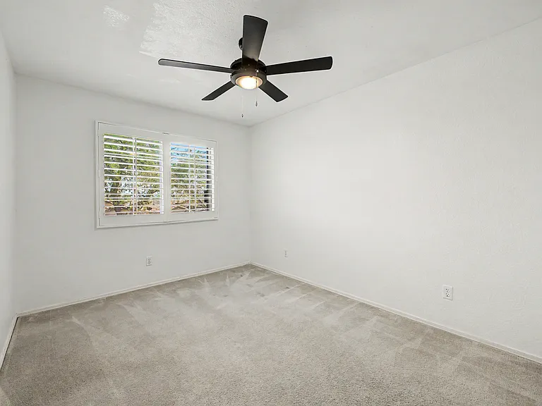 2656 W Mountain Heights Ct — Photo 35