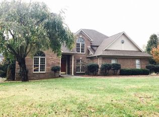 2505 Rivermont Cir, Kingsport, TN 37660