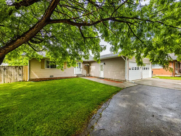 1213 3rd Ave E, Sheridan, WY 82801
