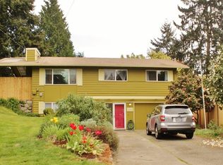 16930 NE 16th Pl, Bellevue, WA