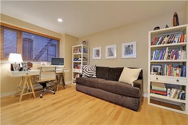 Sold by Isaacs Ganz Real Estate | media 5