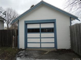 717 Minnie St, Port Huron, MI 48060
