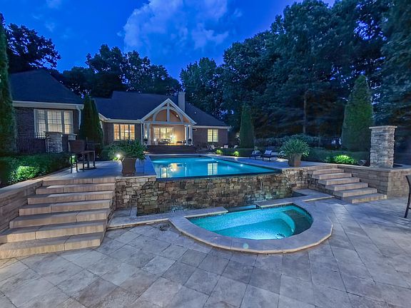 5th image of 3197 Carriage Creek Ct