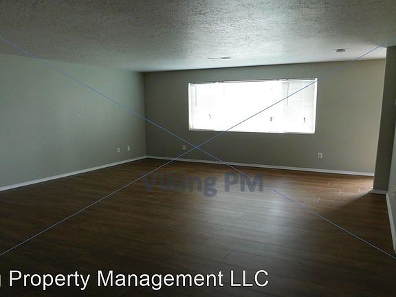 4th image of 935 NW Claypool St