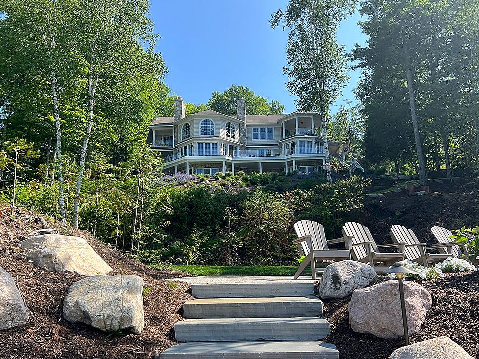 1st image of 7284 Preserve Dr N