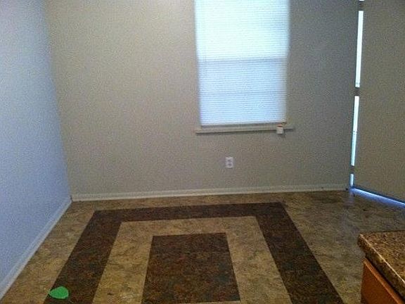 5th image of 145 E School Ave #A