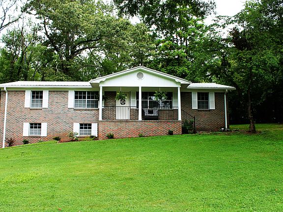 Front view of house and yard