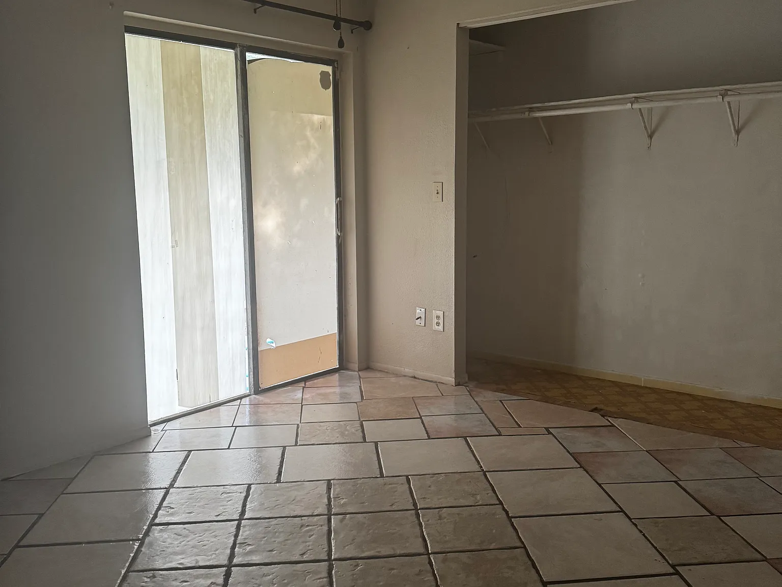 2 bed, $1,800 — Photo 3