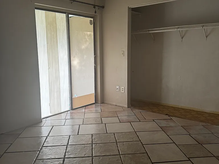1696 Coral Way #A — Photo 3