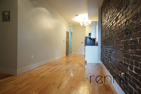 Rented by Rennit Inc. | media 5