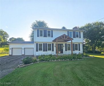 15745 Pineview Dr, East Liverpool, OH, 43920