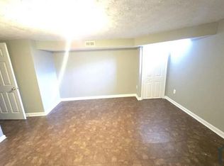 2206 Redthorn Rd, Middle River, MD 21220