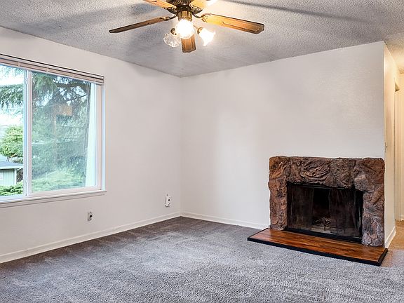 4th image of 5012 S 58th St APT C