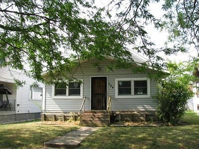 1st image of 784 Congress St