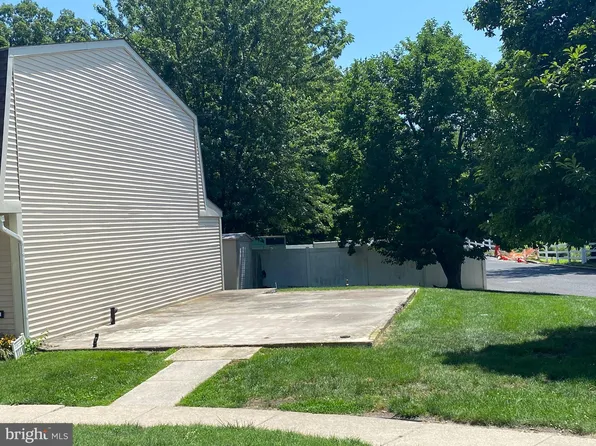 455 La Cascata Tnhs, Clementon, NJ 08021