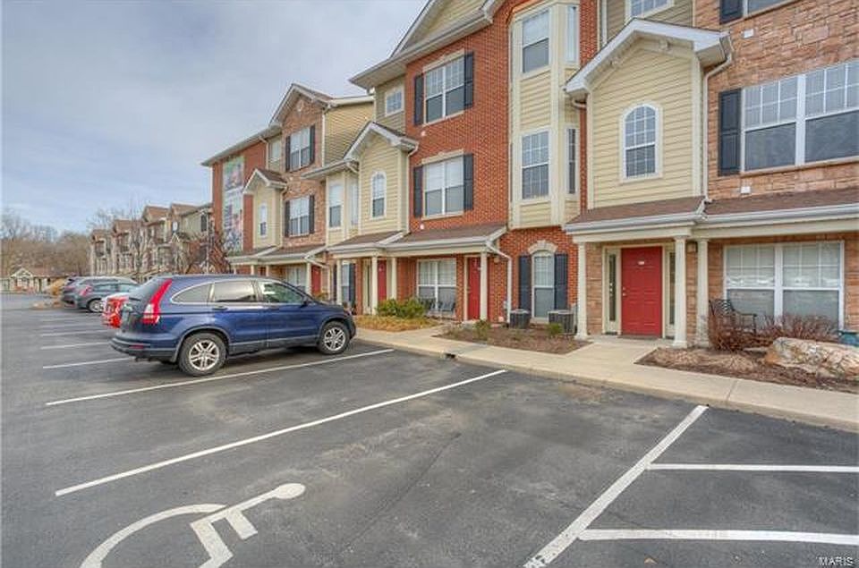 1st image of 2670 McKnight Crossing Ct