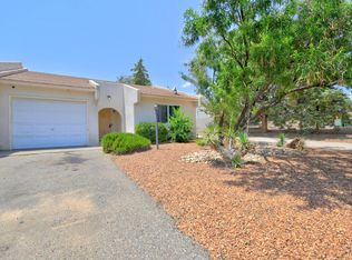 593 Stallion Rd SE, Rio Rancho, NM 87124