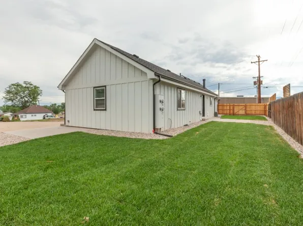 260 S Cleveland Ave, Loveland, CO 80537