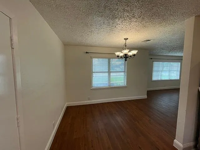 1805 Wycliffe Dr — Photo 5