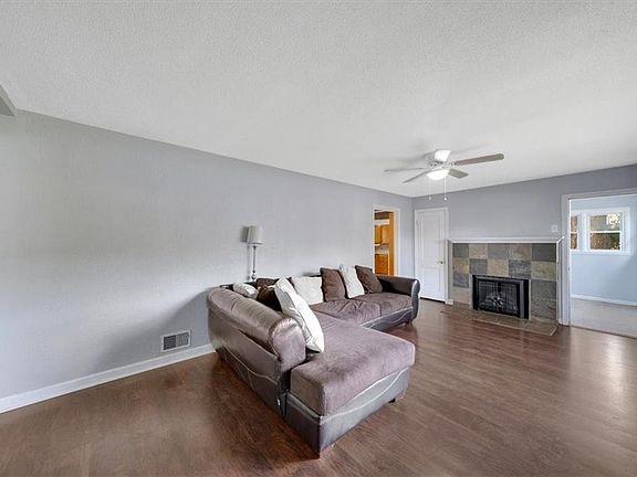 2nd image of 8404 Metcalf Ave