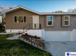 9703 Meredith Ave, Omaha, NE 68134