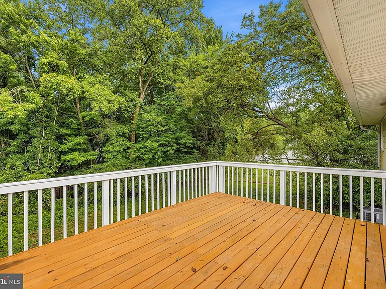 12806 Kerrydale Rd — Photo 35