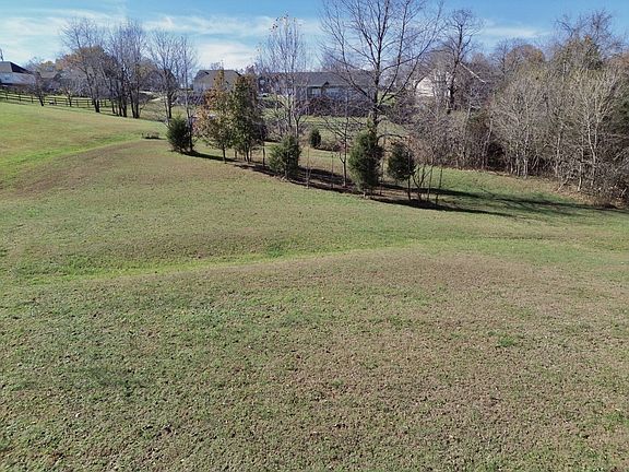 4th image of 972 Ernest Stewart Dr