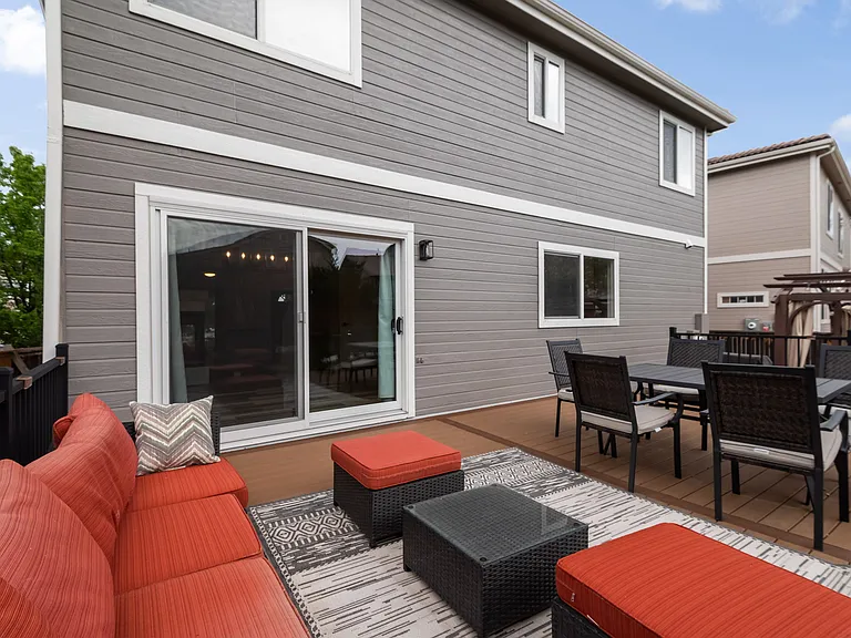 4779 Waldenwood Dr — Photo 27
