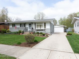 41 Blackhawk Dr, Thornton, IL