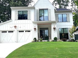 1822 Georgian Ter, Chamblee, GA 30341