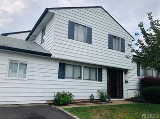 955 Green St, Iselin, NJ 08830