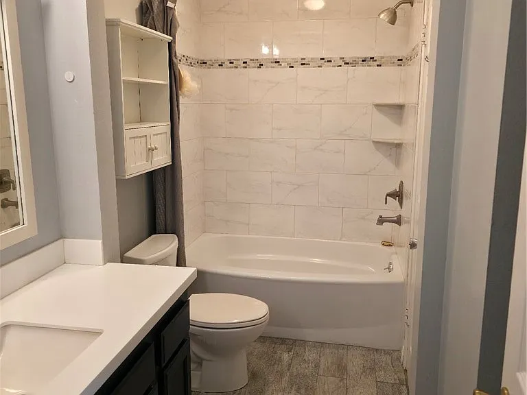 4558 Willis Ave — Photo 11