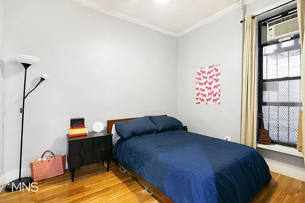 Rented by MNS | media 10