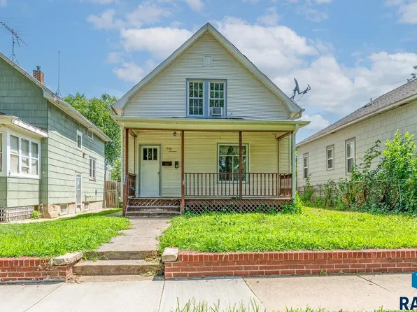 710 S Walts Ave, Sioux Falls, SD 57104