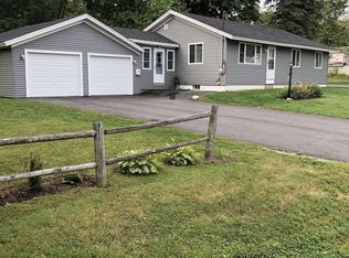 17 Robert St, Winslow, ME 04901