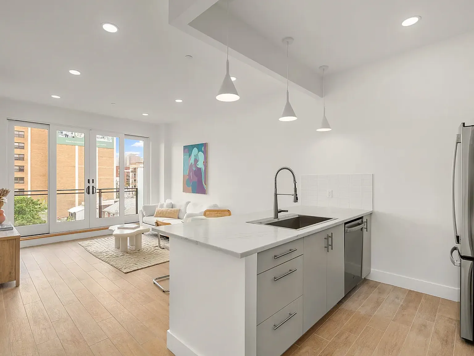 2833 Brighton 3rd Street — Photo 2
