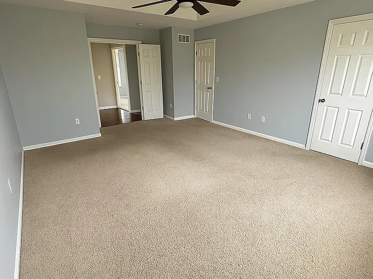 4528 Bellflower Way — Photo 12