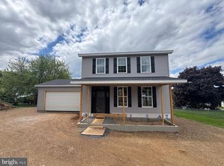 12 Hilltop Rd, Halifax, PA 17032