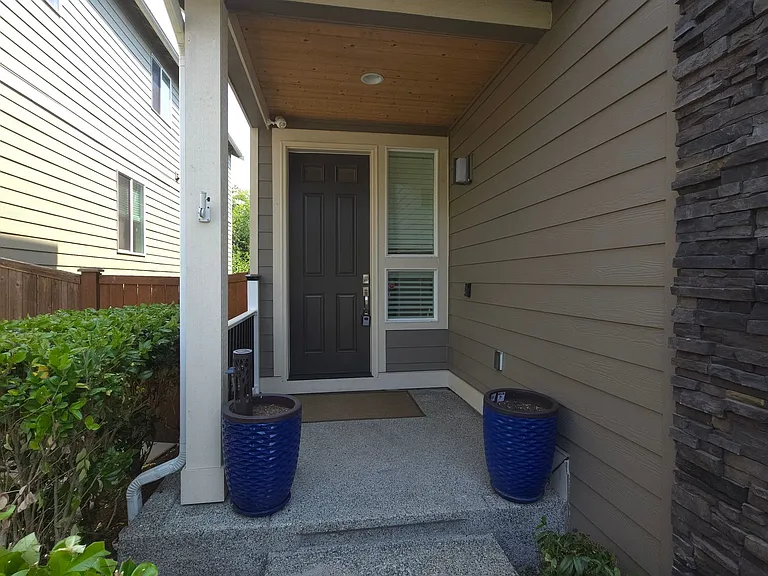 18231 3rd Dr SE — Photo 2