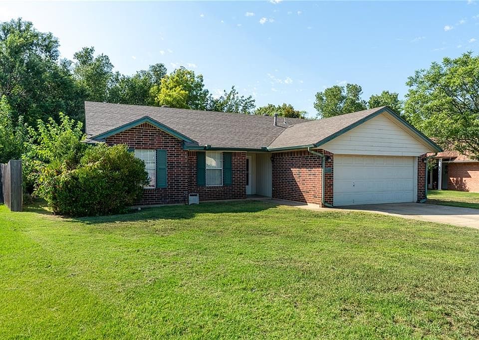 1st image of 408 Baron Dr