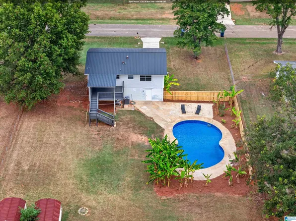 95 Oakleaf Dr, Eastaboga, AL 36260