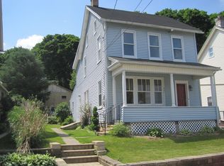 409 W South St, Slatington, PA 18080